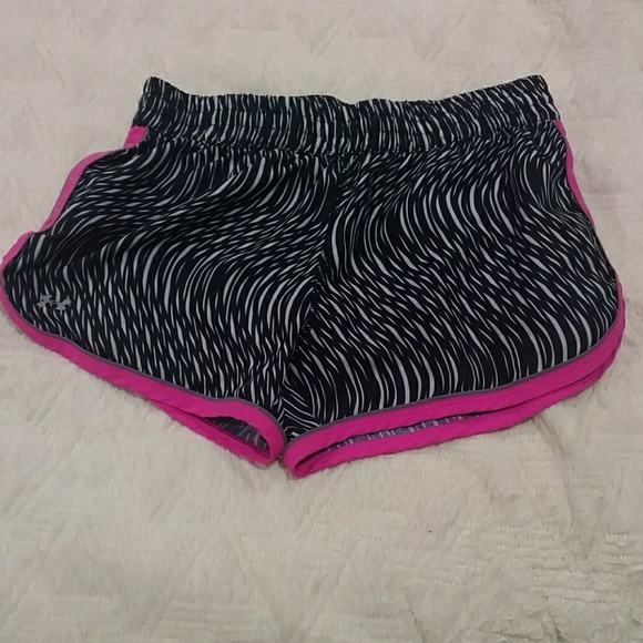 Under Armour Pants - XS Under Armour Running Shorts